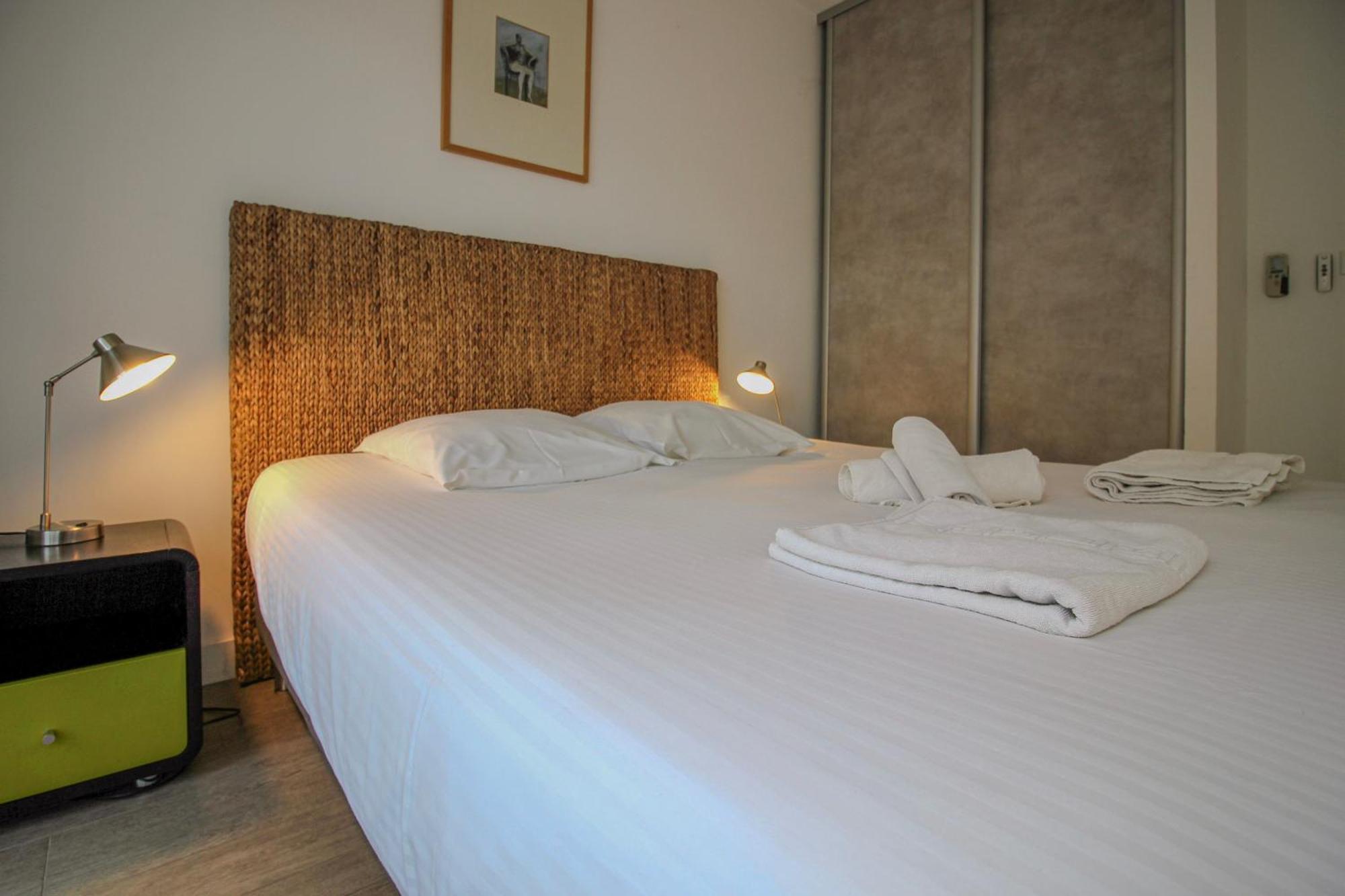 Chenes Lumineux Vue Clim Confort Terrasses Parking *